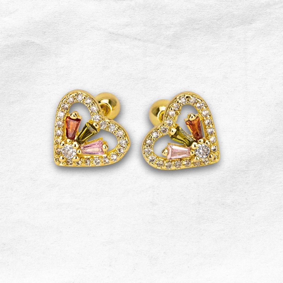 Arete Broquel Diseño de Corazón